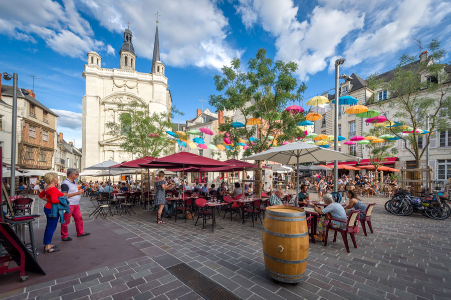 Place Saint Pierre Saumur